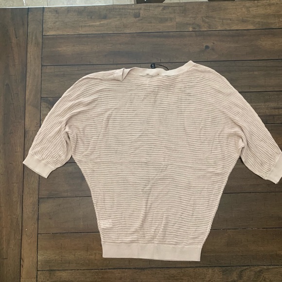 Express Top - Picture 4 of 4